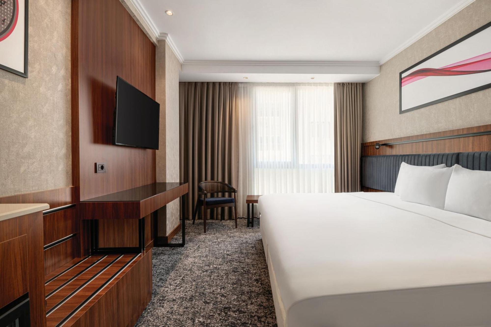 Ramada By Wyndham Gaziantep Hotel Exterior photo